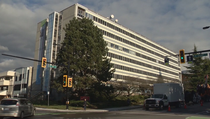 北温哥华的狮门医院是围绕死产的阴谋论的中心。