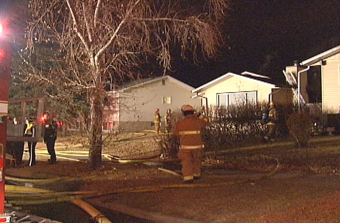 Fire crews called to early morning blaze in Rundle | Globalnews.ca