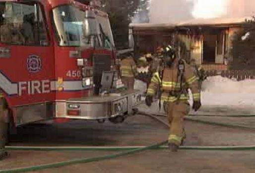 Early morning fire destroys home | Globalnews.ca