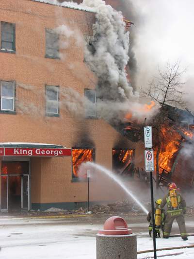 Melville, SK fire destroys historic hotel - image