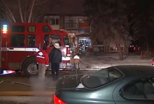 Women rescued from apartment fire | Globalnews.ca