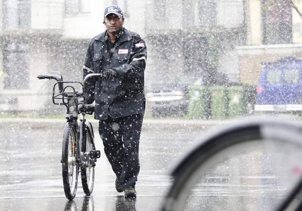Storm leaves over 33,000 without power across Quebec | Globalnews.ca