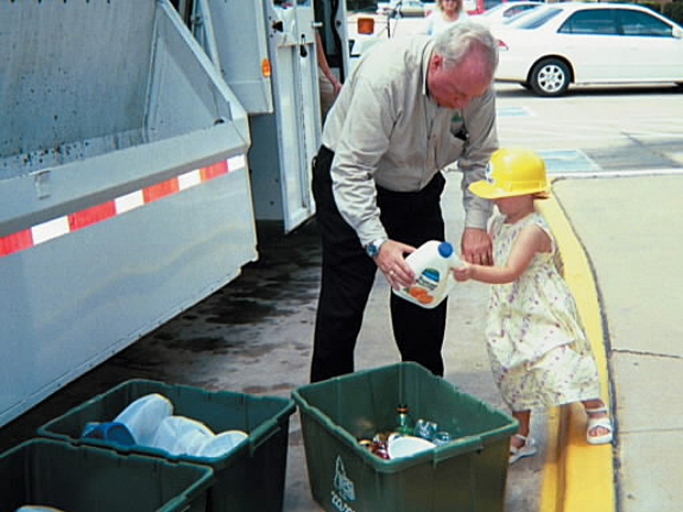 Household hazardous waste collection day on Saturday, May 29 - image
