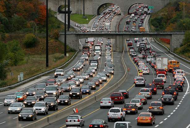 City looks at GO bus bypass lanes on DVP - image