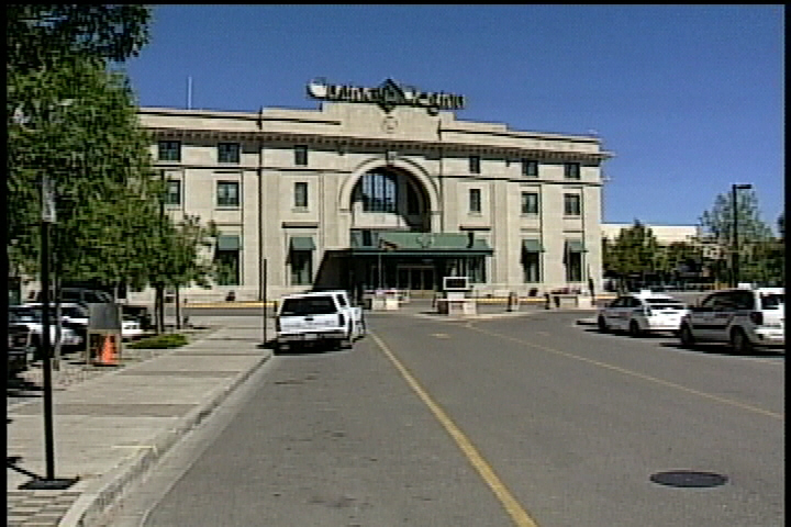 Casino Regina employees on strike - image