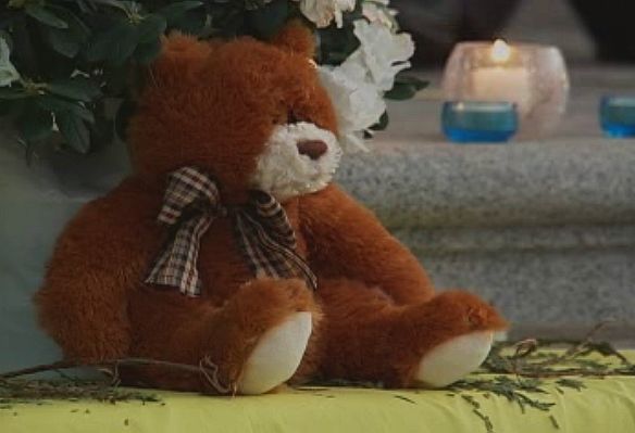 Alberta child-welfare system must do more to help aboriginal youth: report - image