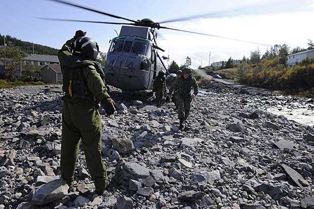 Military ends Hurricane Igor relief effort - image