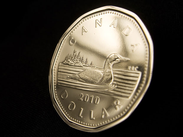 Loonie hits parity with U.S. dollar - image