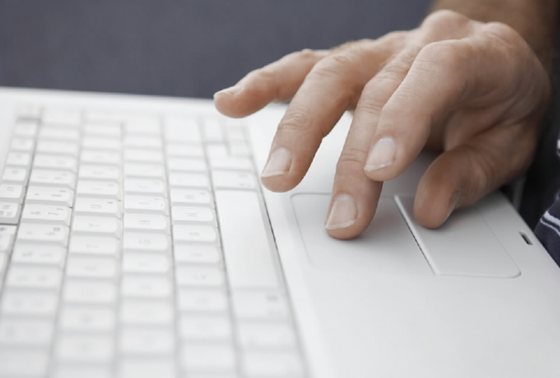 Craigslist removes erotic services section but prostitute ads remain online - image