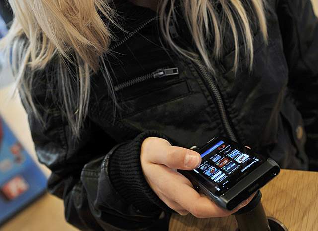 Amber Alerts available on your cellphone - image
