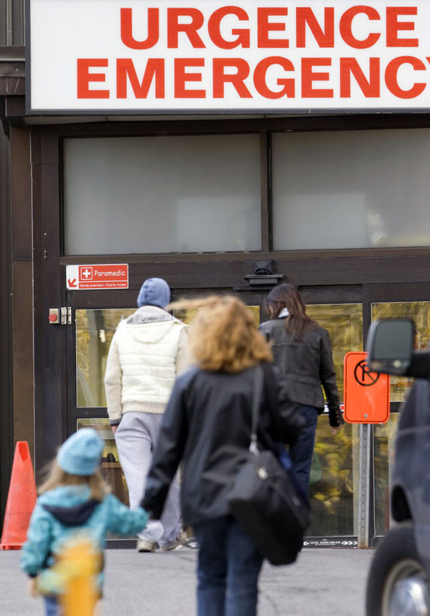 ER wait times increase over the holidays - image