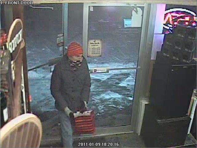 Robbery suspect shot by RCMP in Canmore | Globalnews.ca