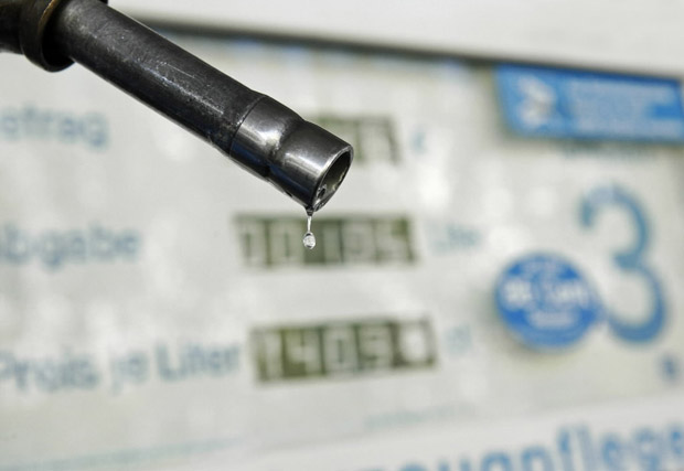 Gas prices in Montreal, Quebec City didn’t follow supply and demand - image