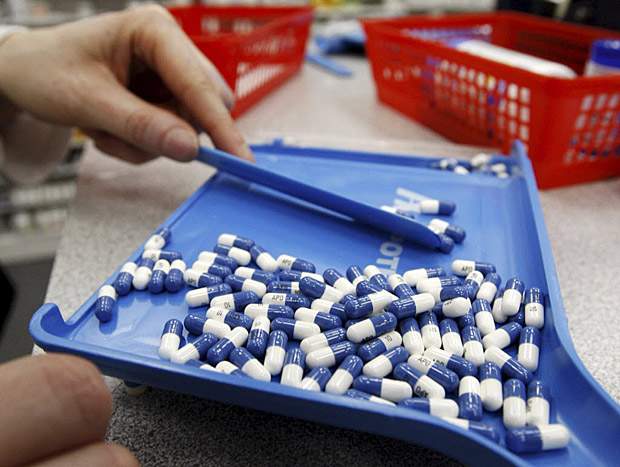 Pharmacists warned about faxed prescription problems - image