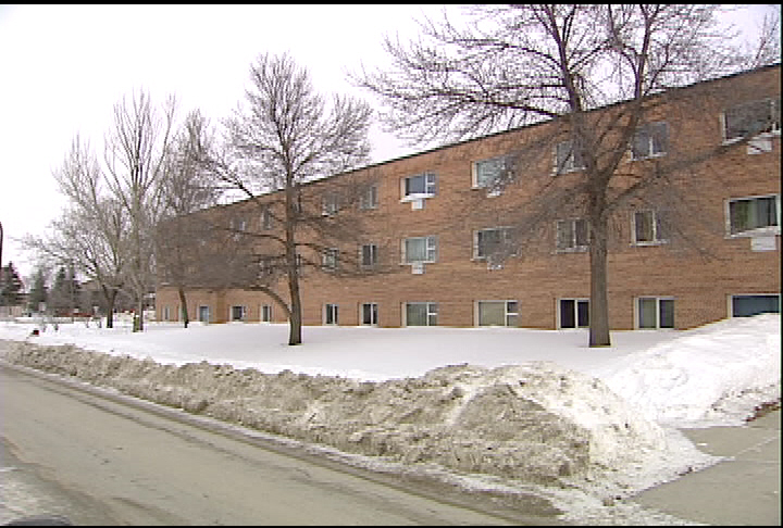 Manitoba Housing residents concerned over new landlord - image