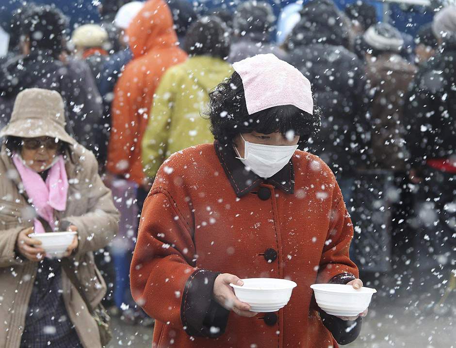 Japan scrambles to pull nuclear plant back from brink of disaster - image
