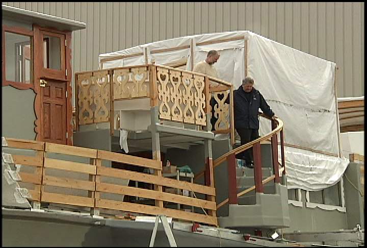 Replica paddle wheeler being made in Okanagan - image