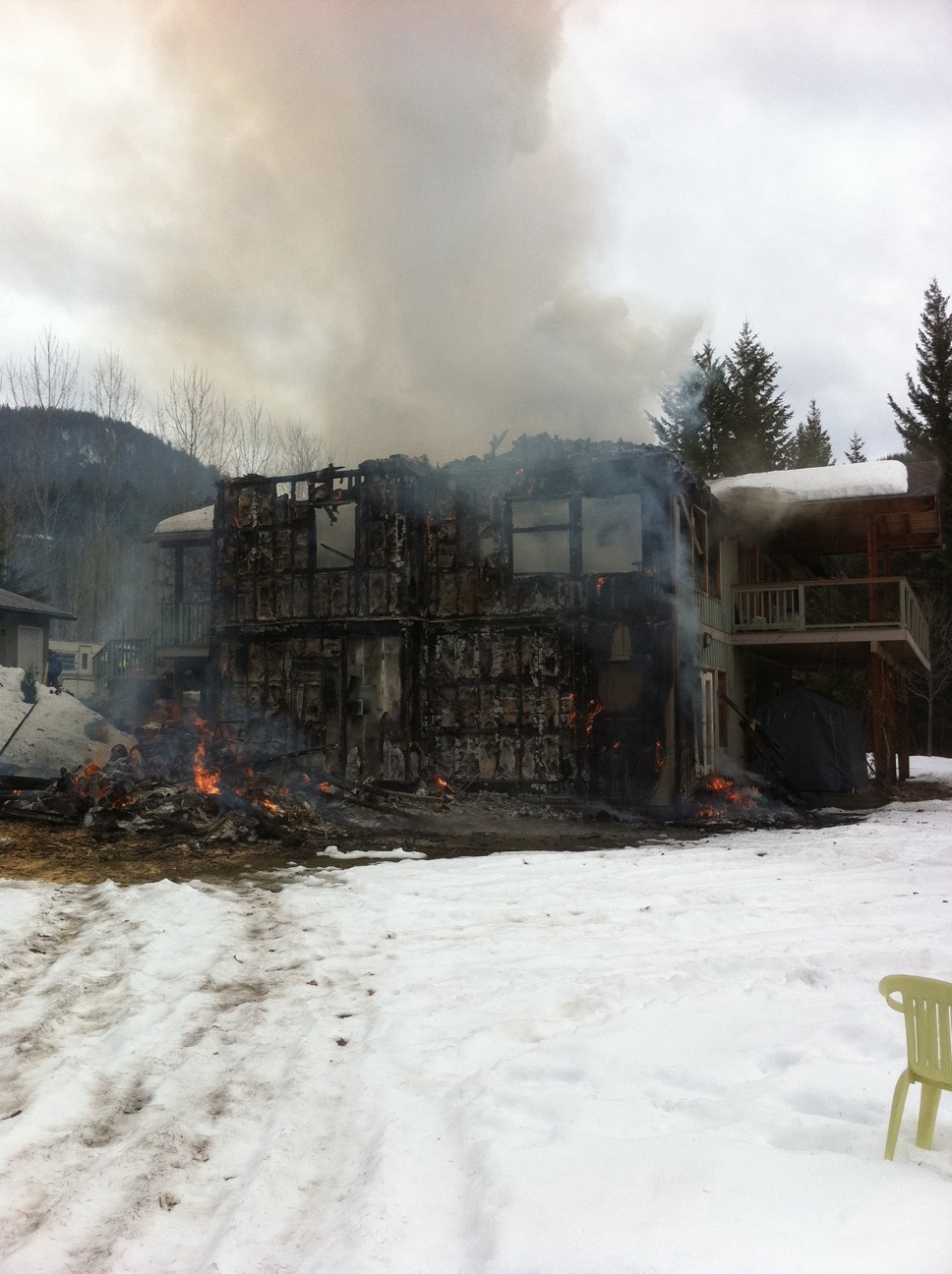 Vernon family home ravaged by fire | Globalnews.ca