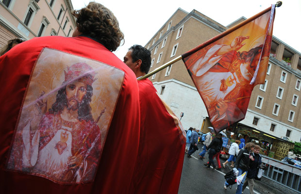 Pope John Paul II remembered on eve of beatification - image