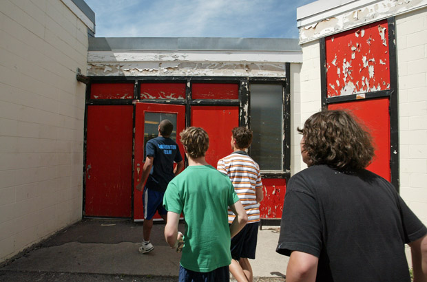 Calgary Board of Education to close Montgomery School - image