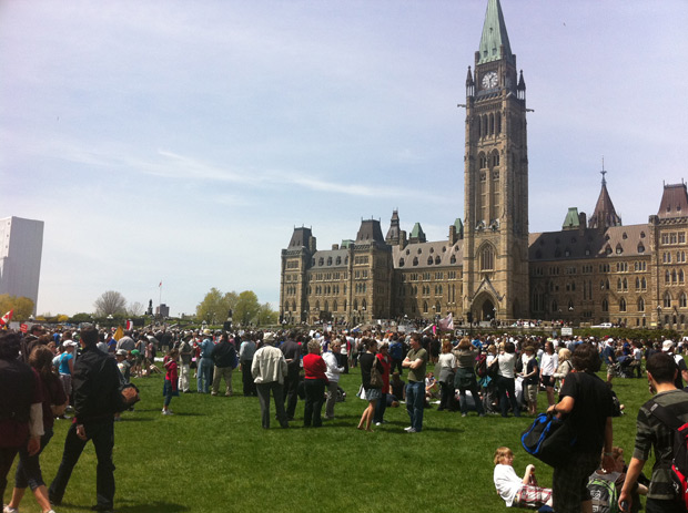 Thousands to march through downtown Ottawa in anti-abortion rally - image
