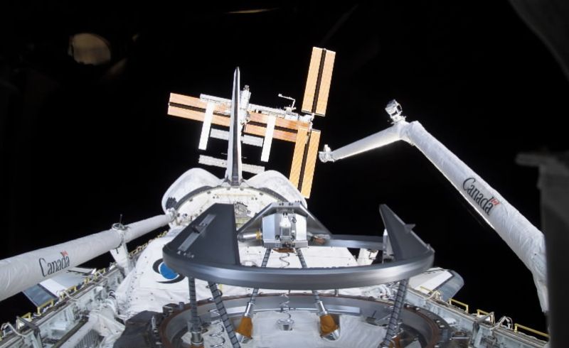 Canadarm retiring, headed for museum - image