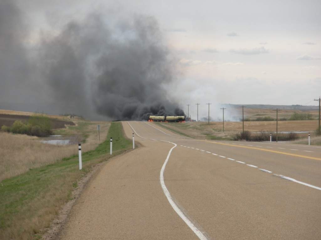 Fatal crash near Hanna, Alberta - image