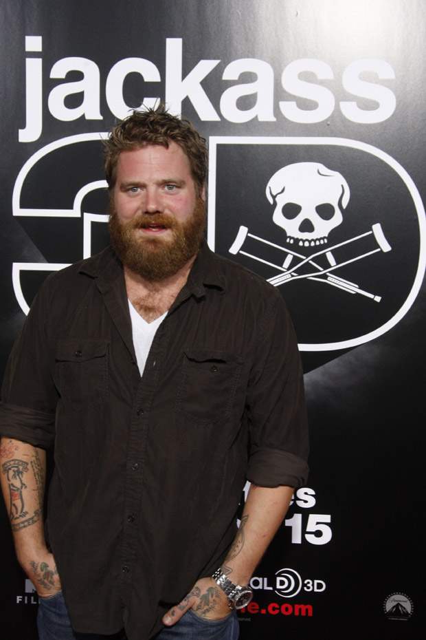 ‘Jackass’ star Ryan Dunn dies in crash near Philly - image