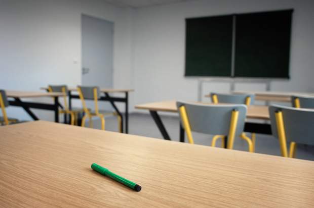 Poor students fare well in Canada: study - image