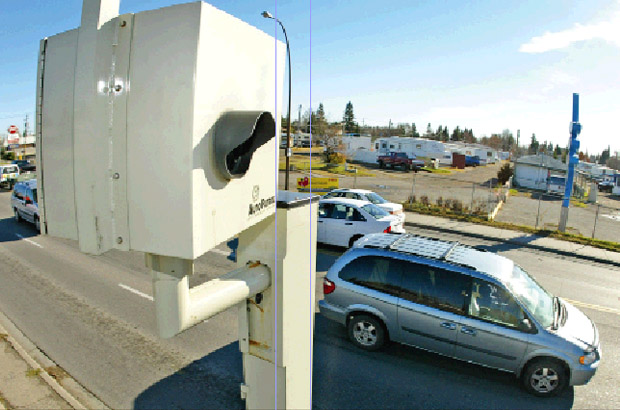 Calgary police rake in record $39.4M in traffic fines, as speed-on-green cameras kick in - image