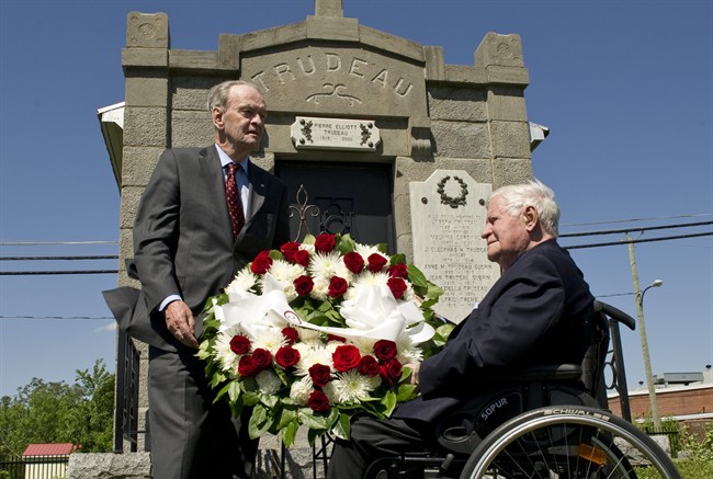 Former prime minister Jean Chretien and former German chancellor Helmut Schmidt lay a wreath at the gravesite of former prime minister Pierre Elliott Trudeau Wednesday, June 1, 2011, in Saint-Remi,Que. THE CANADIAN PRESS/Paul Chiasson.
