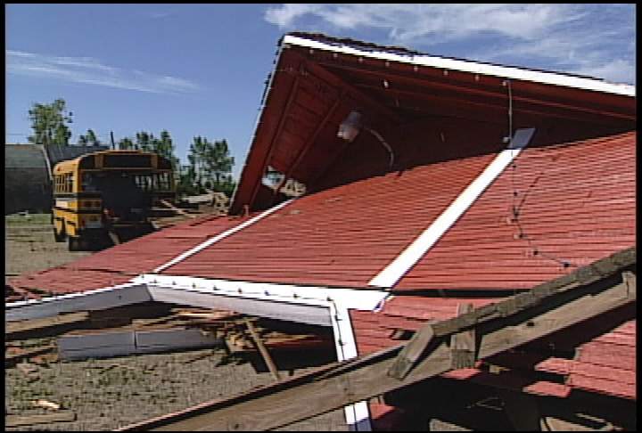 Wild weather weekend destroys barn in Kronau, Sask. - image