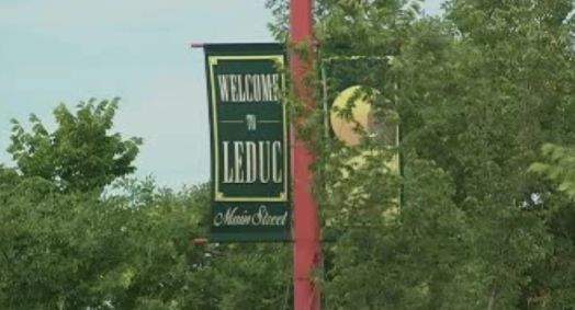 Leduc bans smoking in vehicles with minors - image