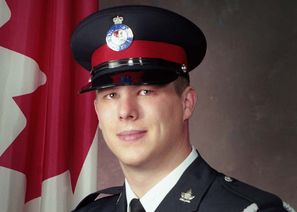 Hundreds attend visitation for fallen officer; thousands expected at ...