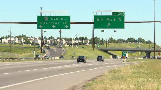 High speed collision on Deerfoot Trail kills driver | Globalnews.ca