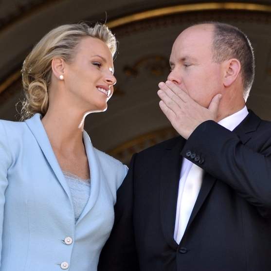 Prince Albert weds Charlene Wittstock - image