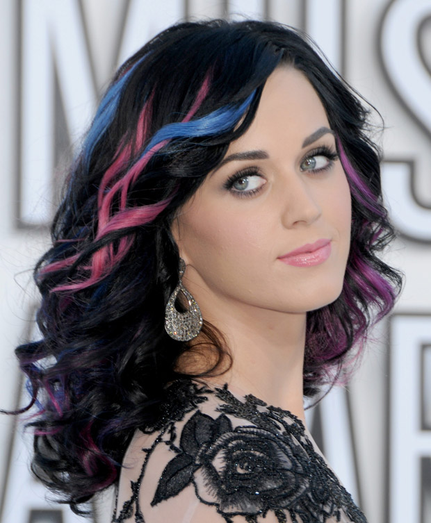 Katy Perry scores a leading 9 MTV Video Music Award nominations; Adele