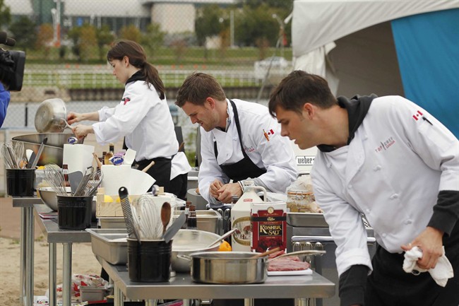 Chefs prepare dishes during the Top Chef Canada cook off final, airing Monday July 4, 2011. THE CANADIAN PRESS/HO, Food Network Canada.