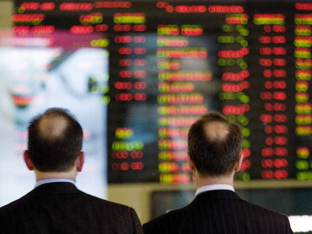 TSX moves lower following sharp gains on Fed rate commitment, bargain hunting - image