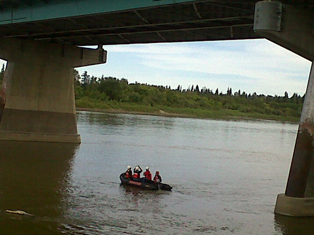 Sharp-eyed canoeist spots big problem in northern Saskatchewan bridge - image