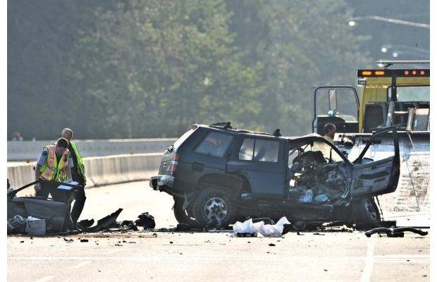 Horrific crash in Surrey leaves three dead | Globalnews.ca