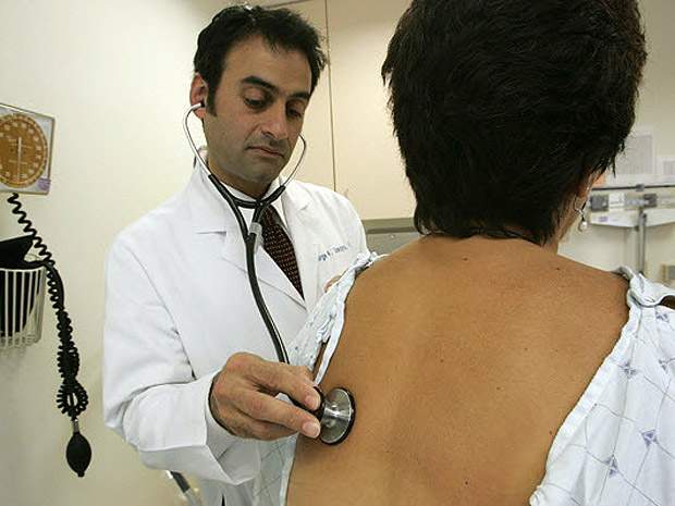 Immigrants’ health declines the longer in Canada, especially Chinese: study - image