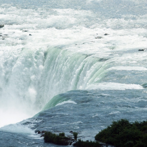 Woman presumed drowned after falling over Niagara Falls - image
