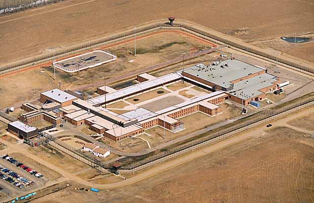 Charges laid in Edmonton Institution homicide - image