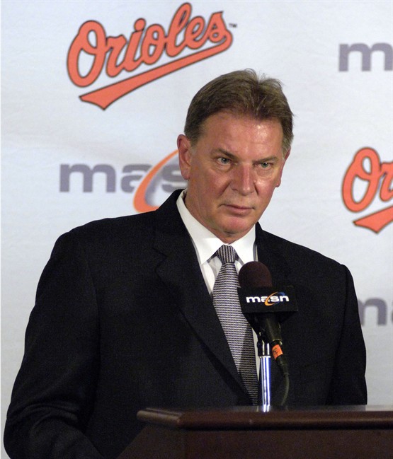 FILE - In this June 18, 2007, file photo, Baltimore Orioles executive vice president Mike Flanagan speaks during a news conference in Baltimore. Former Cy Young winner Flanagan, who won 167 games over 18 seasons with Baltimore and the Toronto, has died. Authorities found a body outside Flanagan's home on Wednesday afternoon, Aug. 24, 2011, and it was later determined to be the former left-handed pitcher. Flanagan was 59. The Orioles confirmed Flanagan's death Wednesday night. (AP Photo/Will Kirk, File).