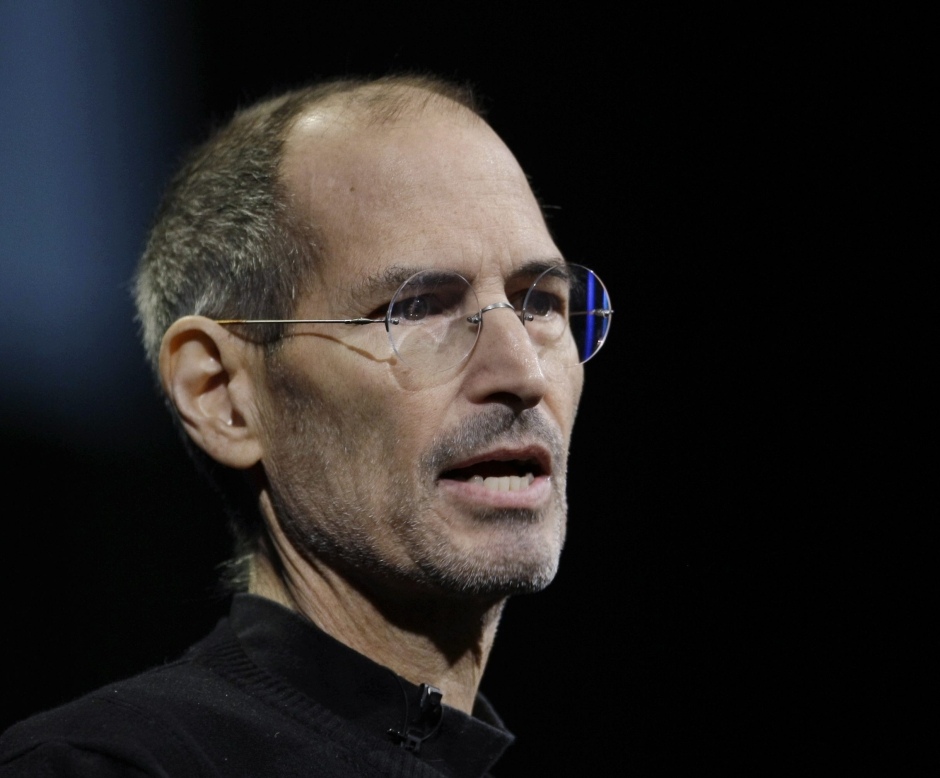 Steve Jobs, creative force behind iPads, iPhones, resigns as Apple CEO - image