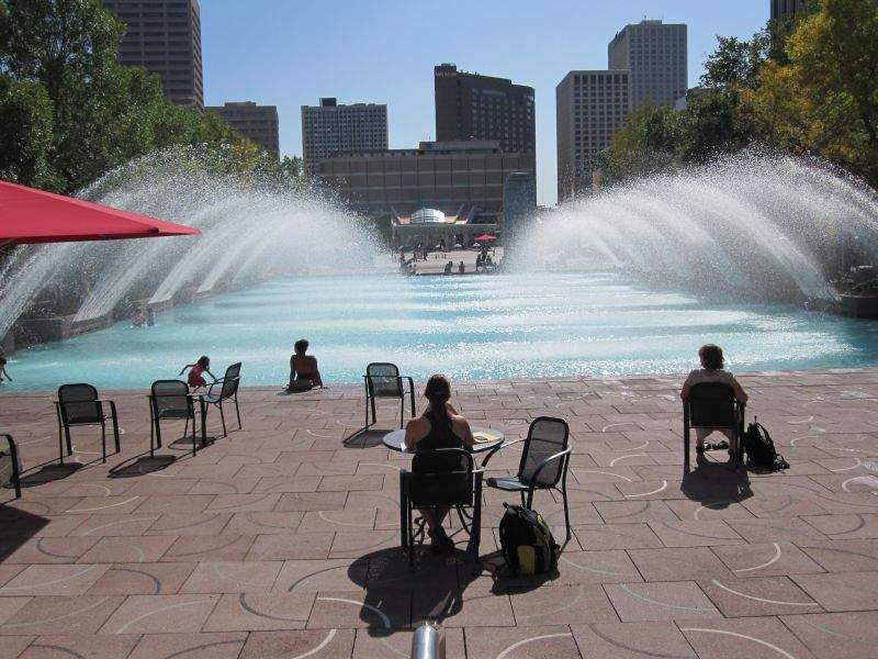 Safety at spray parks and paddling pools - image