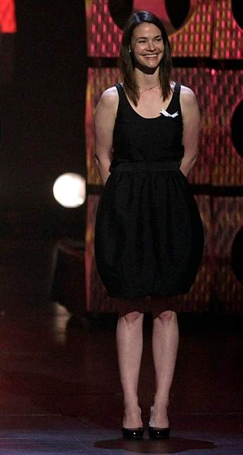 FILE - In this April 18, 2009, file photo, actress Leisha Hailey appears on stage to accept an award at the 20th Annual GLAAD Media Awards in Los Angeles. Hailey, a lesbian actress who starred in "The L-Word," said she kissed a girl _ and got escorted off of a Southwest Airlines flight for doing it on Monday, Sept. 26, 2011. (AP Photo/Dan Steinberg, File).