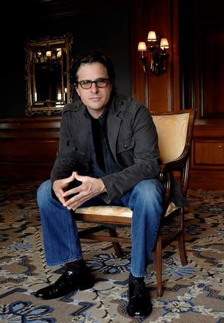 U2 doc ‘From the Sky Down’ depicts band on brink of breakup - image
