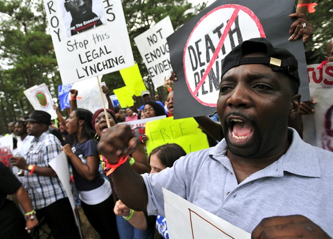 Ga. executes Davis, who drew legions of supporters but found no court to throw out conviction - image